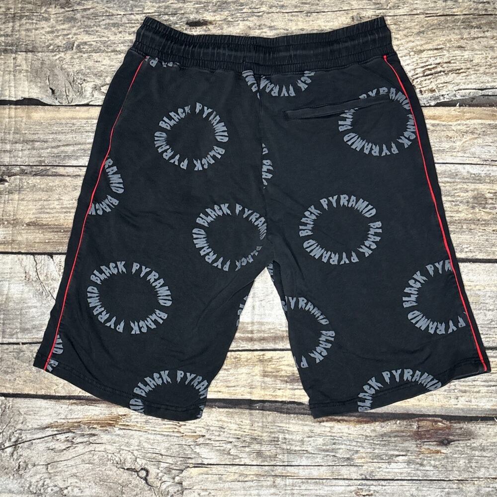 Chris Brown Black Pyramid Sweat Shorts Chenille BP Black Mens Size Smalle - Picture 6 of 6
